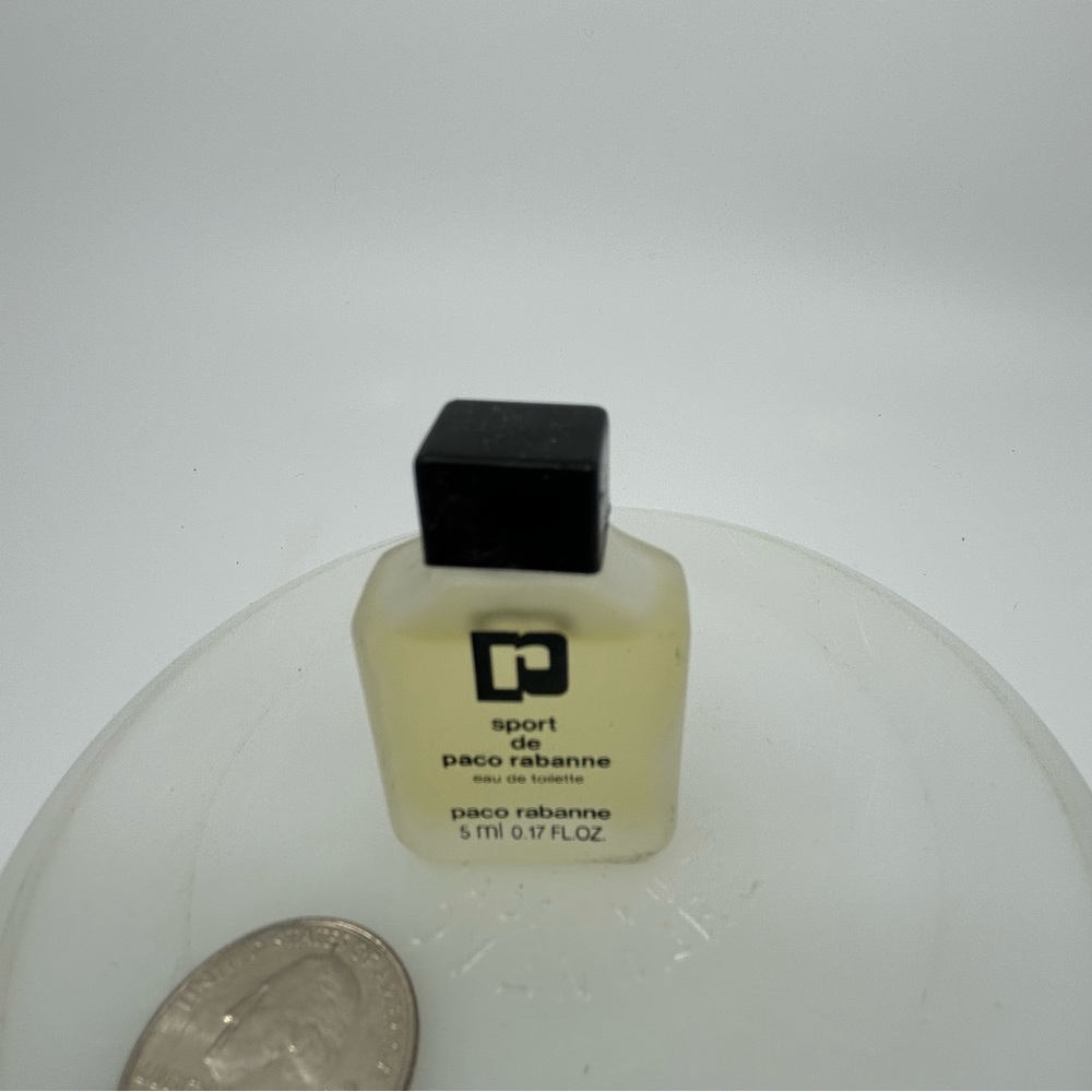 Mini Perfume Bottle Collection - Picture 3 of 5